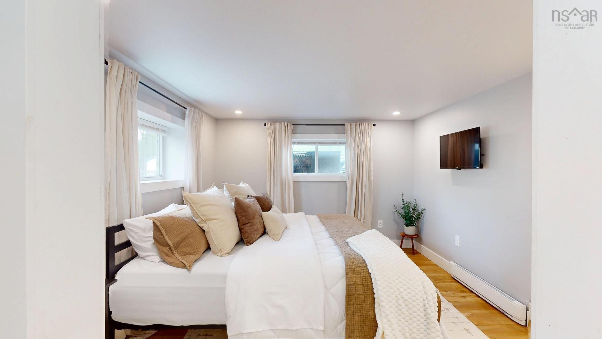 58 Three Mile Plains Cross Road, Three Mile Plains, NS - Indoor Photo Showing Bedroom