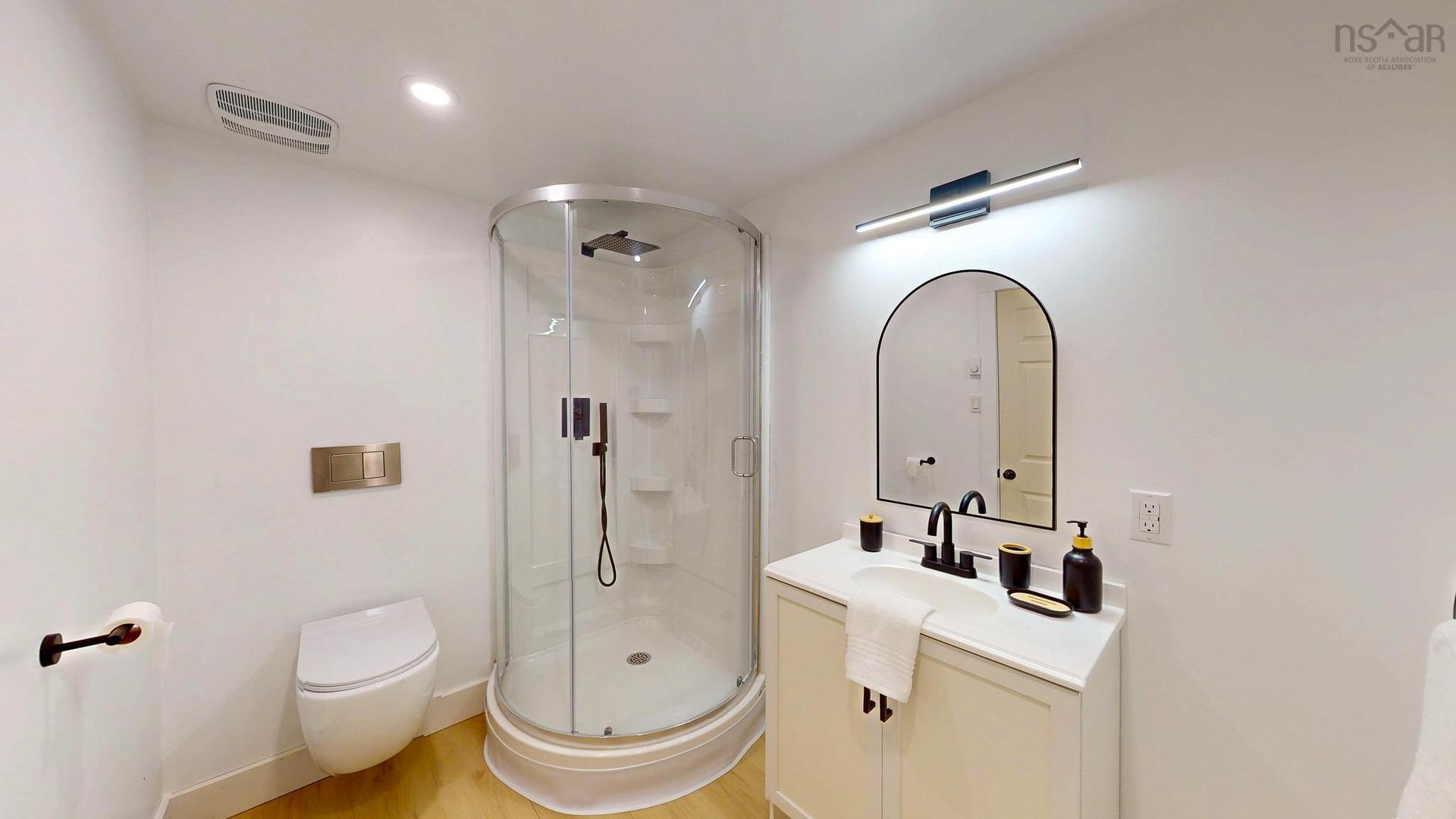 58 Three Mile Plains Cross Road, Three Mile Plains, NS - Indoor Photo Showing Bathroom
