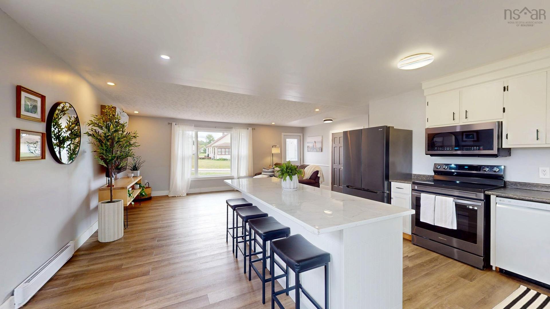 58 Three Mile Plains Cross Road, Three Mile Plains, NS - Indoor Photo Showing Kitchen
