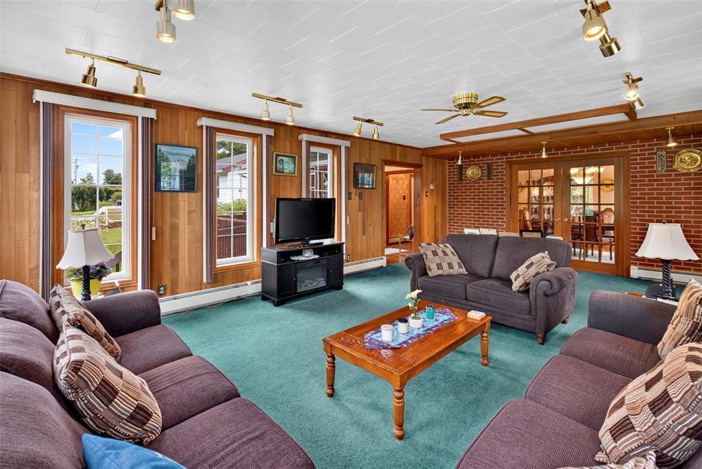 336 Water Street, Harbour Grace, NL - Indoor Photo Showing Living Room