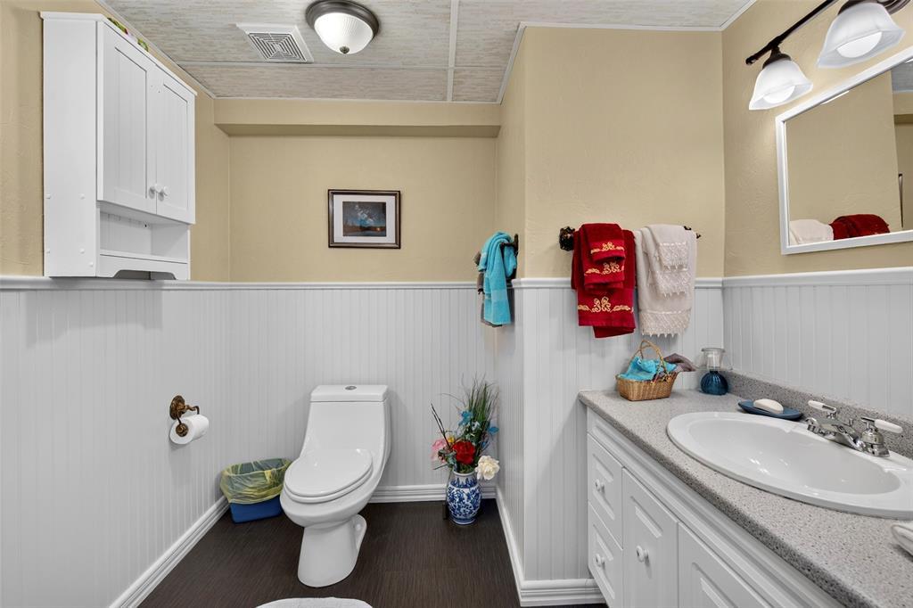336 Water Street, Harbour Grace, NL - Indoor Photo Showing Bathroom
