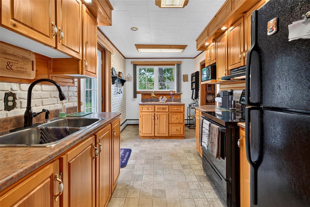 336 Water Street, Harbour Grace, NL - Indoor Photo Showing Kitchen With Double Sink