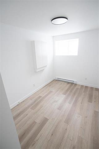 154 Perth Ave, Winnipeg, MB - Indoor Photo Showing Other Room