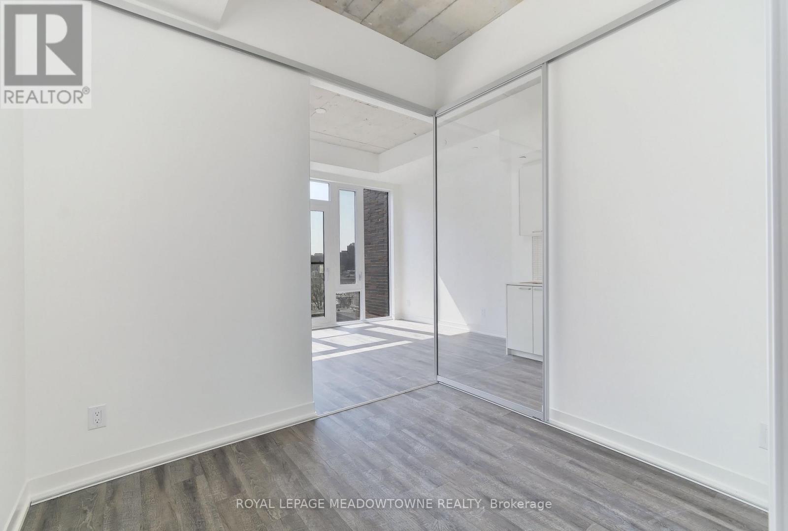 712 - 1808 St. Clair Avenue W, Toronto, ON - Indoor Photo Showing Other Room