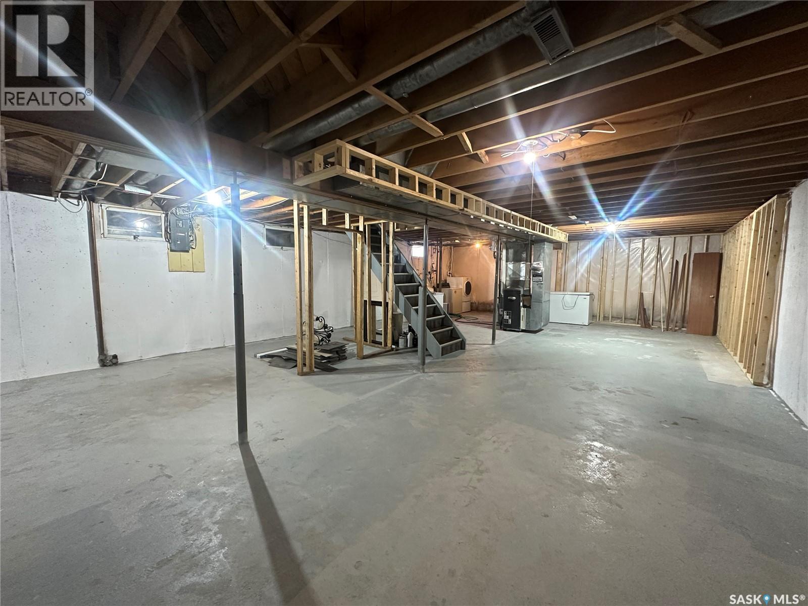 104 Johnston Crescent, Canora, SK - Indoor Photo Showing Basement
