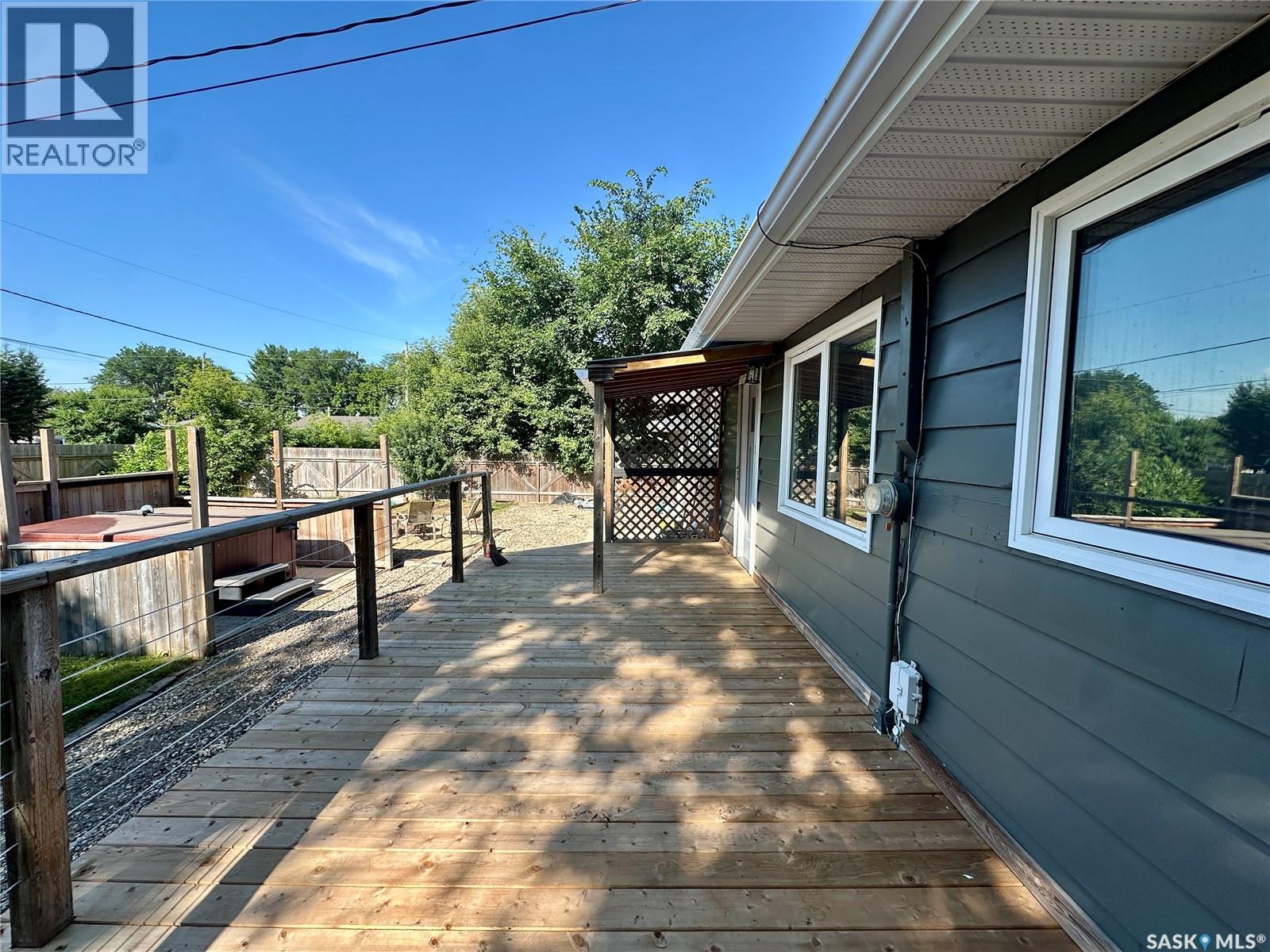 104 Johnston Crescent, Canora, SK - Outdoor With Deck Patio Veranda With Exterior