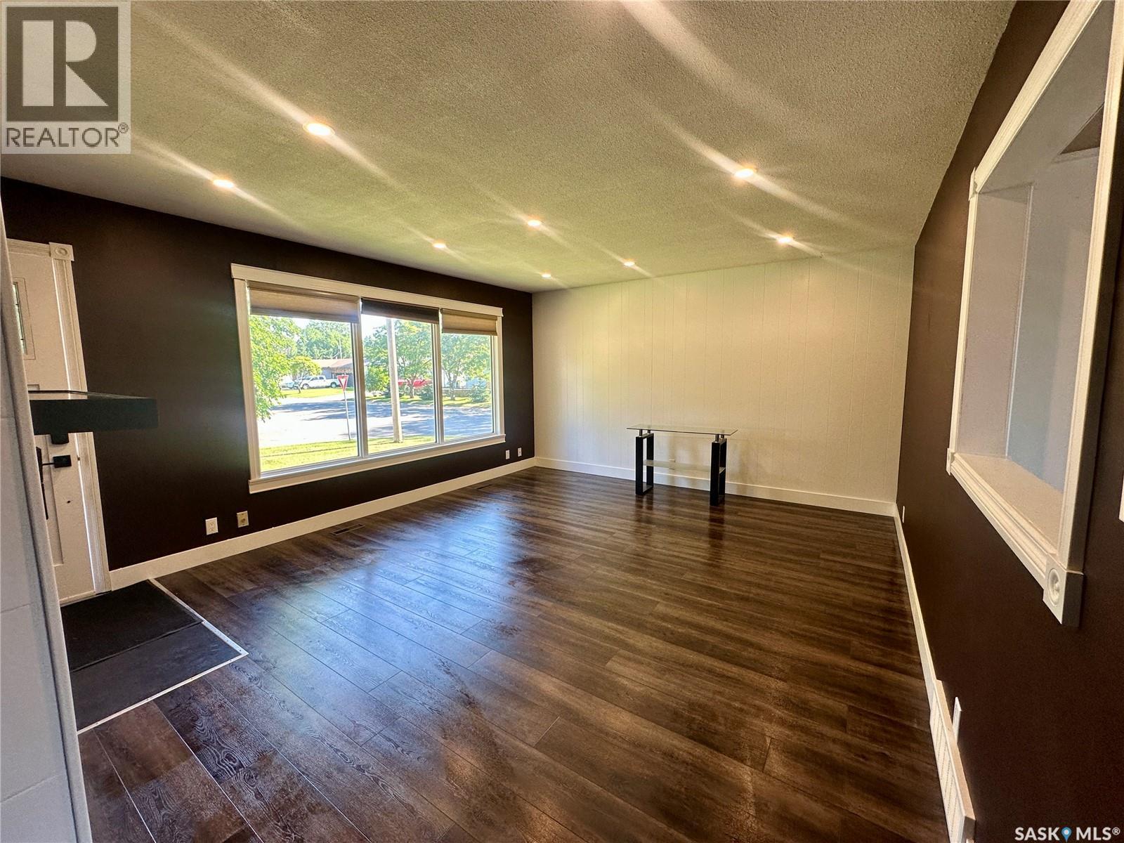 104 Johnston Crescent, Canora, SK - Indoor Photo Showing Other Room