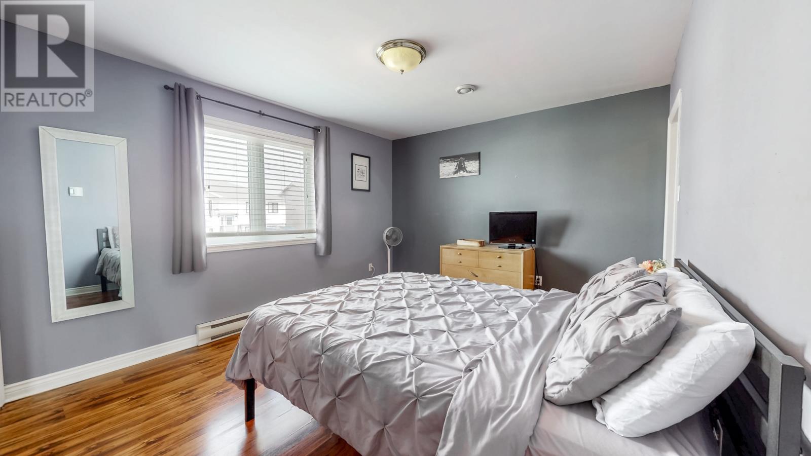 28 Branscombe Street, St John'S, NL - Indoor Photo Showing Bedroom