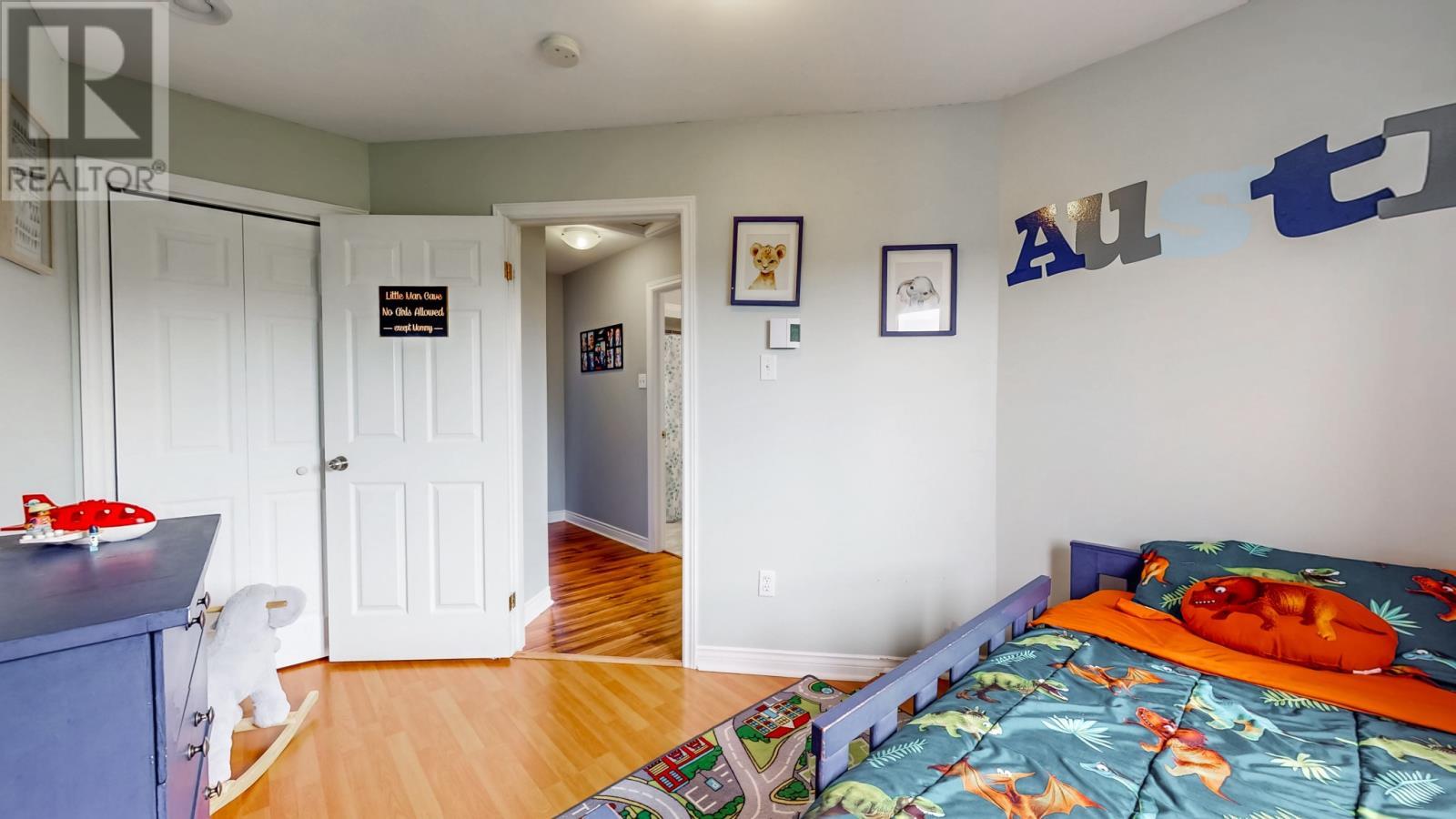 28 Branscombe Street, St John'S, NL - Indoor Photo Showing Bedroom