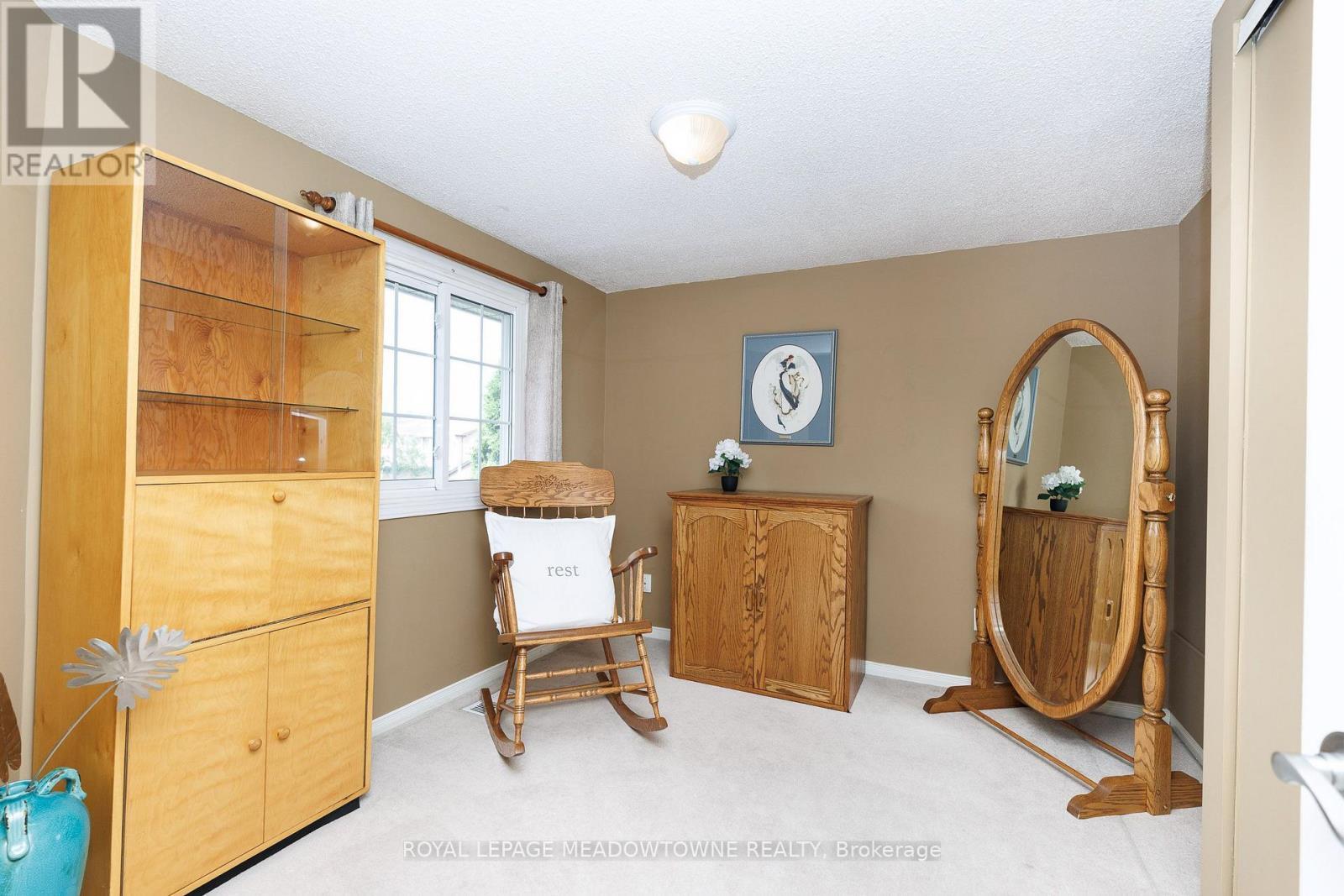 38 Mckillop Court, Brampton, ON - Indoor