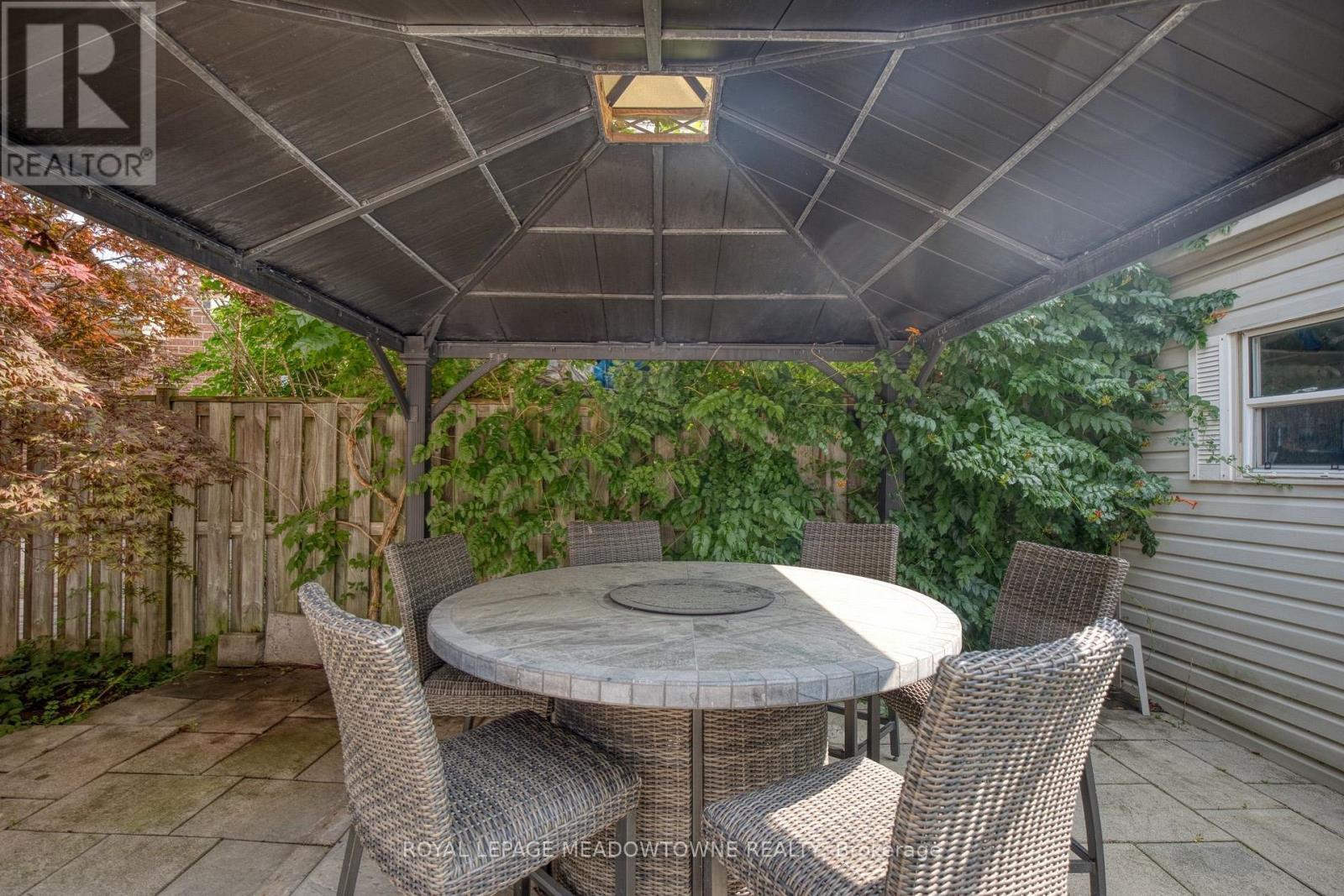 38 Mckillop Court, Brampton, ON - Outdoor With Deck Patio Veranda With Exterior