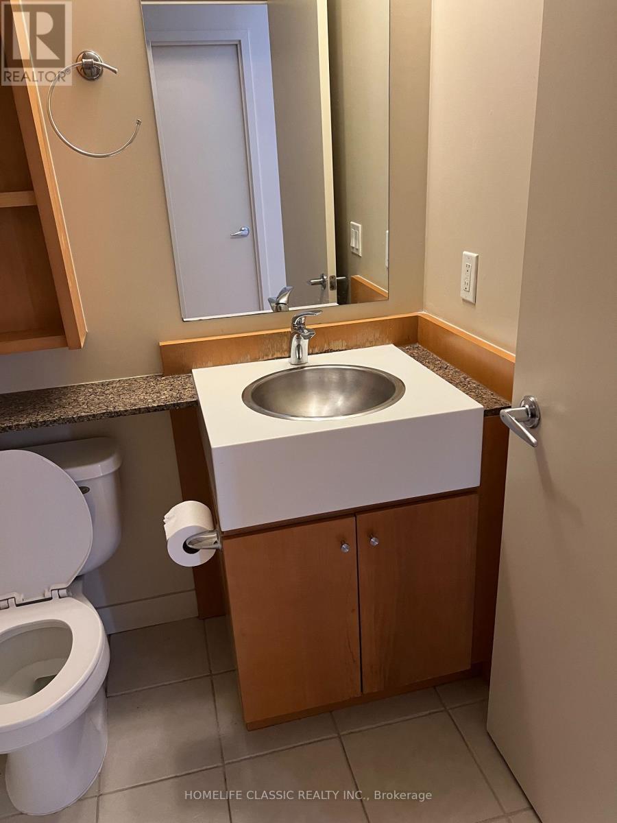 3508 - 10 Navy Wharf Court, Toronto, ON - Indoor Photo Showing Bathroom