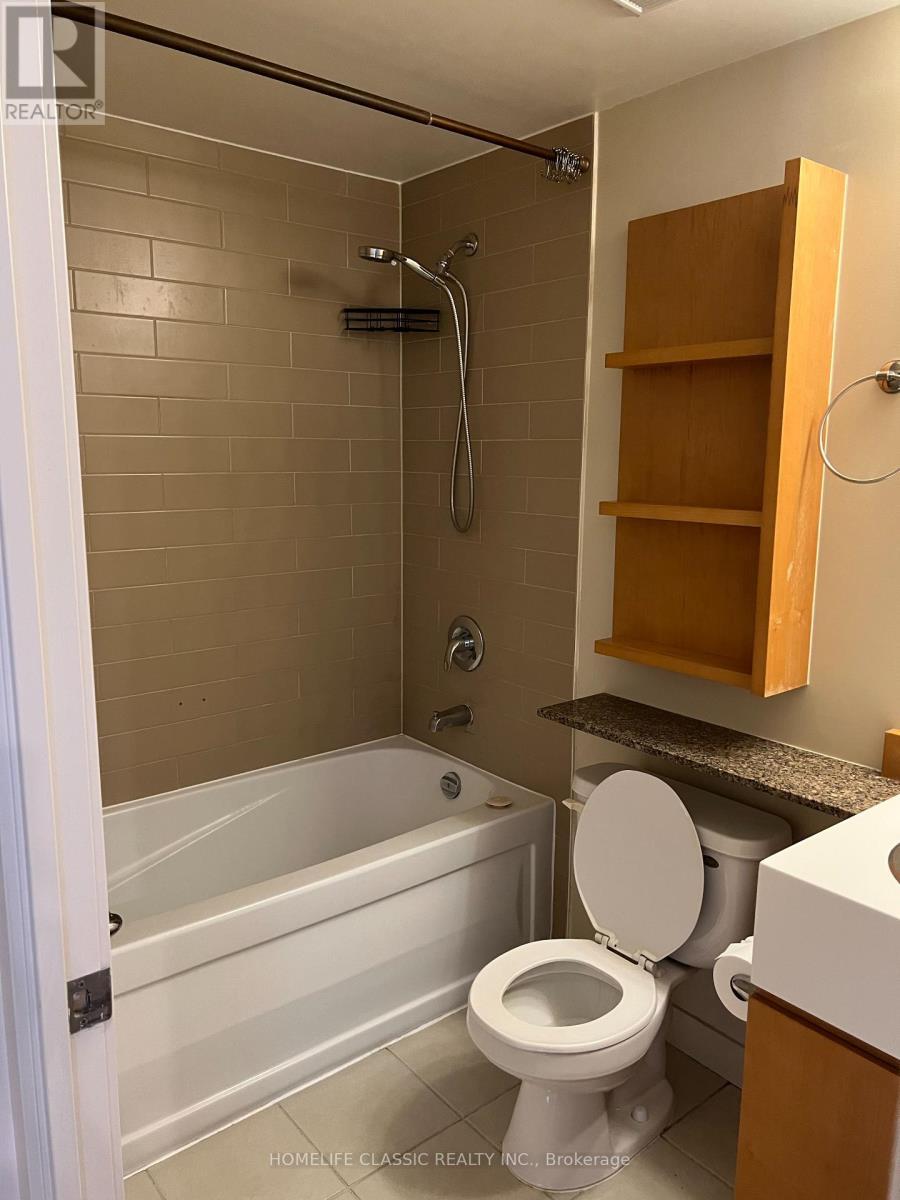3508 - 10 Navy Wharf Court, Toronto, ON - Indoor Photo Showing Bathroom