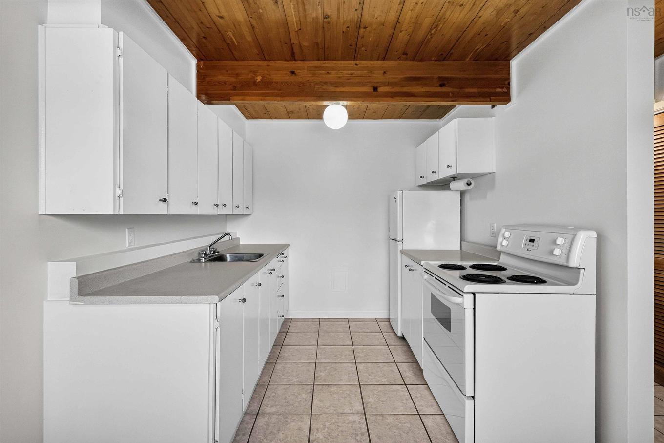 27 Drumdonald Road, Halifax, NS