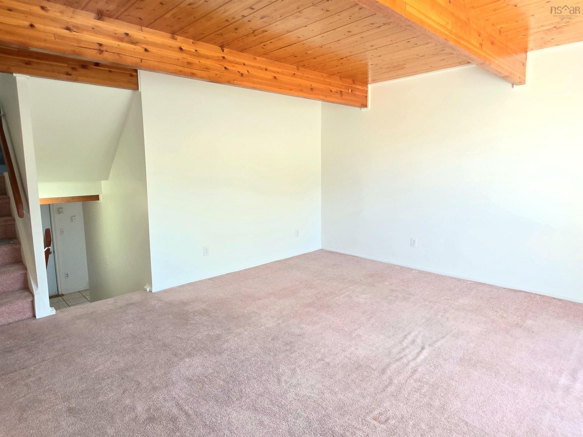 27 Drumdonald Road, Halifax, NS - Indoor Photo Showing Other Room