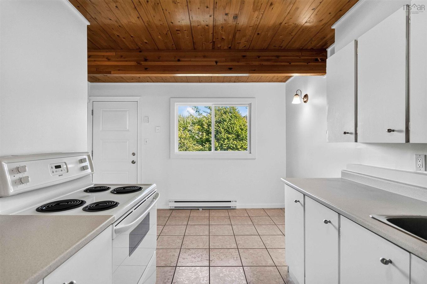 27 Drumdonald Road, Halifax, NS