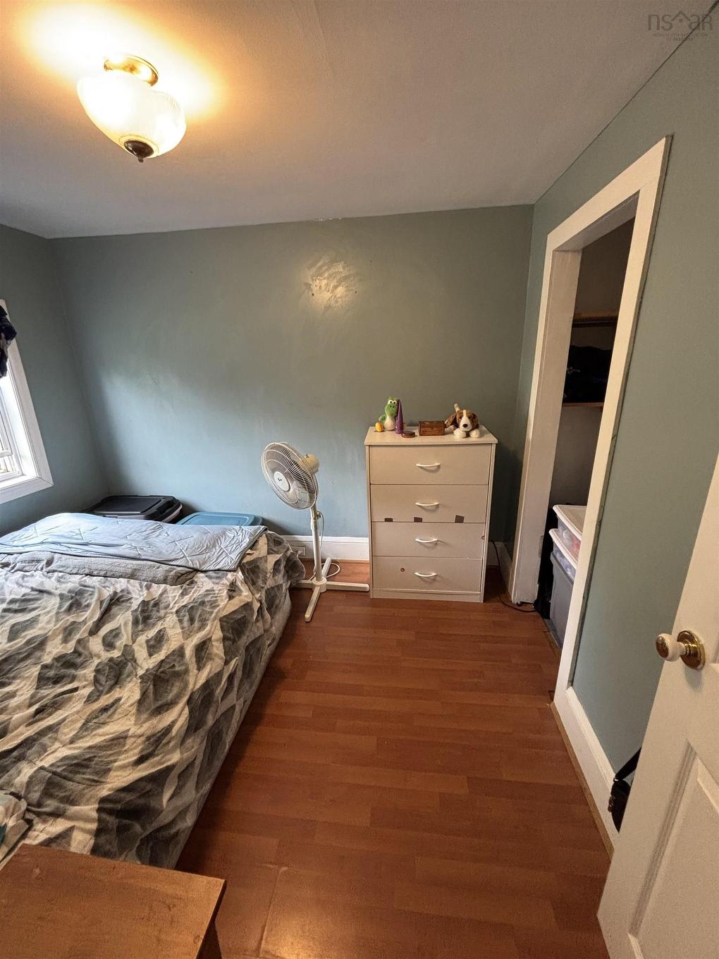 42 Clifford Street, North Sydney, NS - Indoor Photo Showing Bedroom