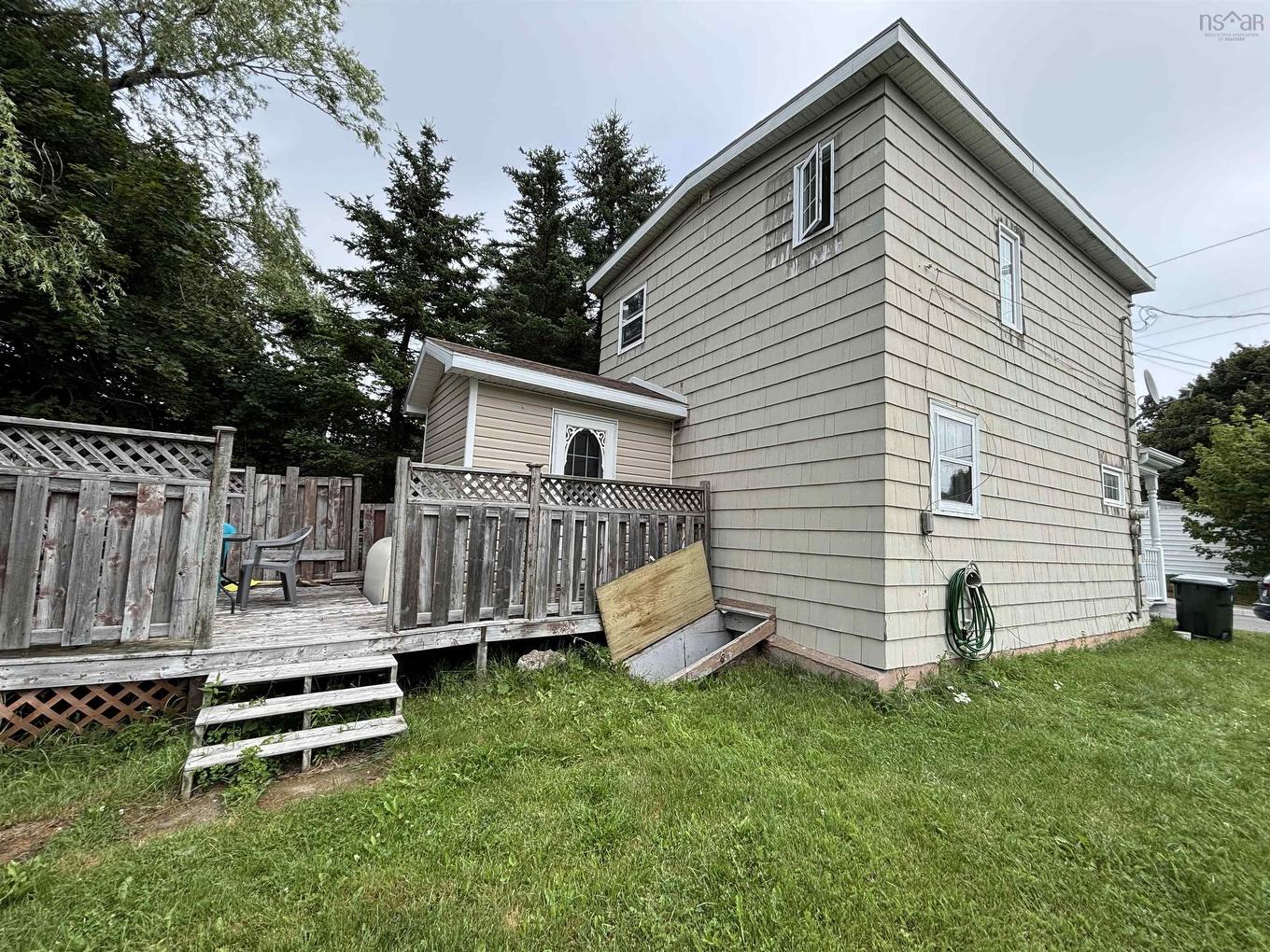 42 Clifford Street, North Sydney, NS - Outdoor With Deck Patio Veranda
