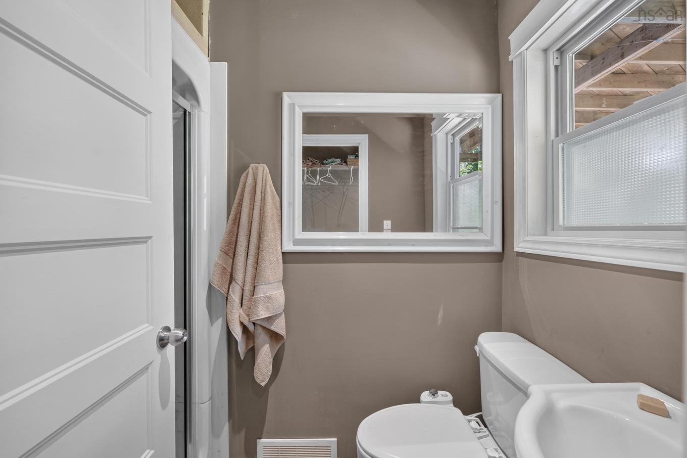 938 Weymouth Falls Road, Weymouth Falls, NS - Indoor Photo Showing Bathroom