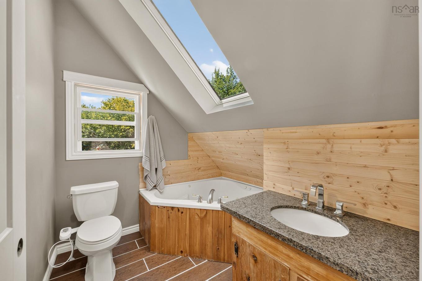 938 Weymouth Falls Road, Weymouth Falls, NS - Indoor Photo Showing Bathroom