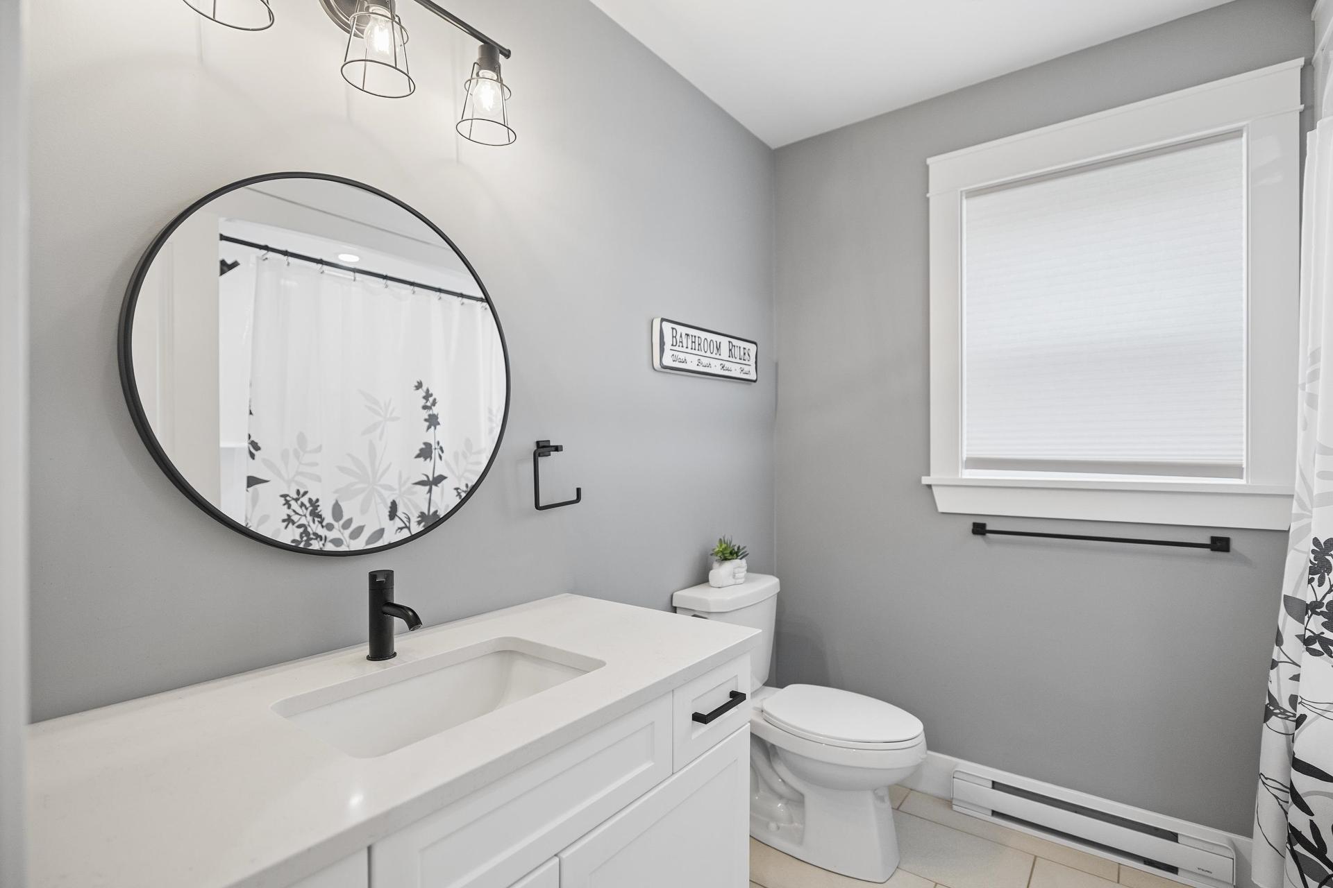 106 Kindred Avenue, Charlottetown, PE - Indoor Photo Showing Bathroom