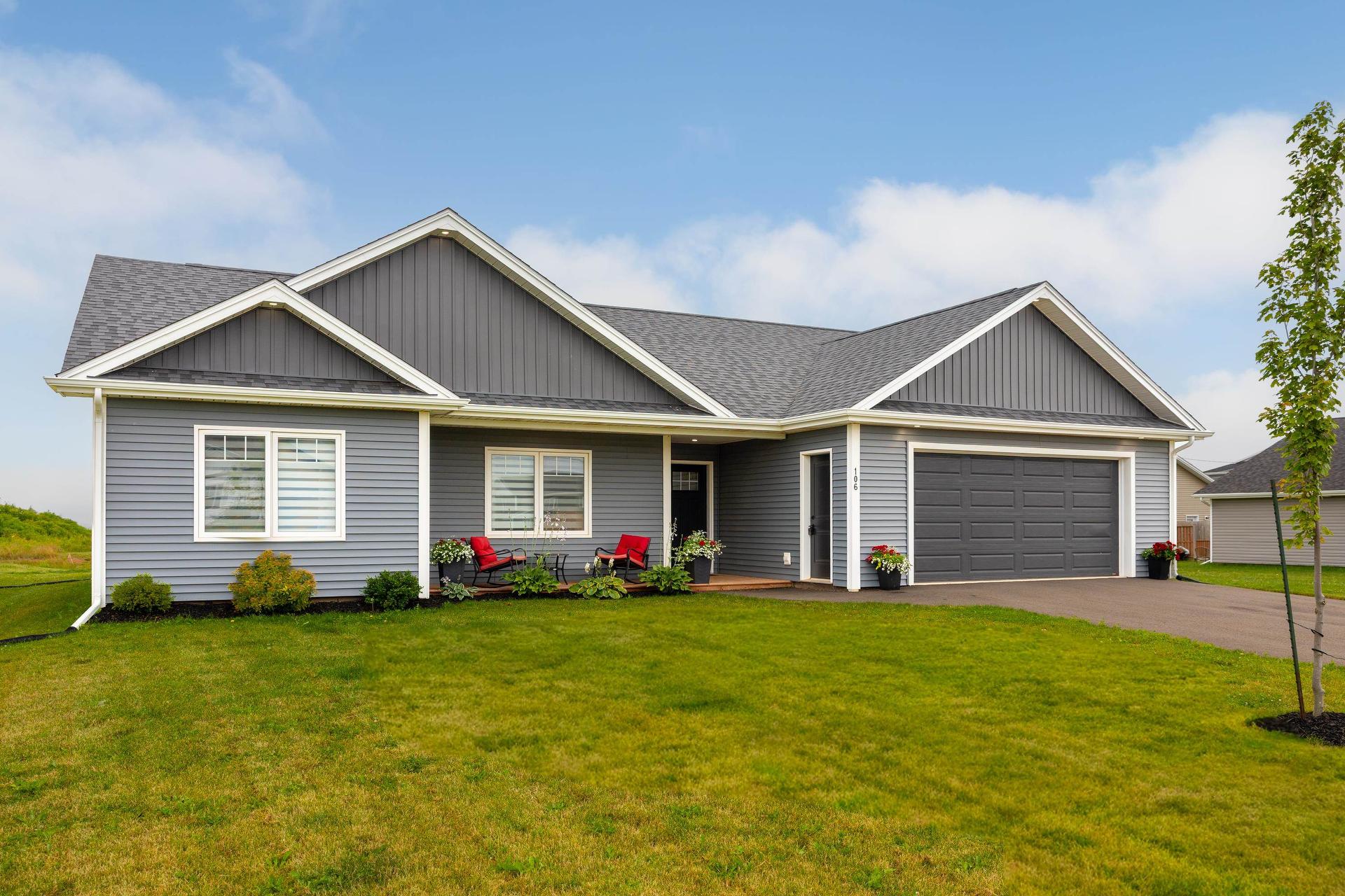 106 Kindred Avenue, Charlottetown, PE - Outdoor With Facade