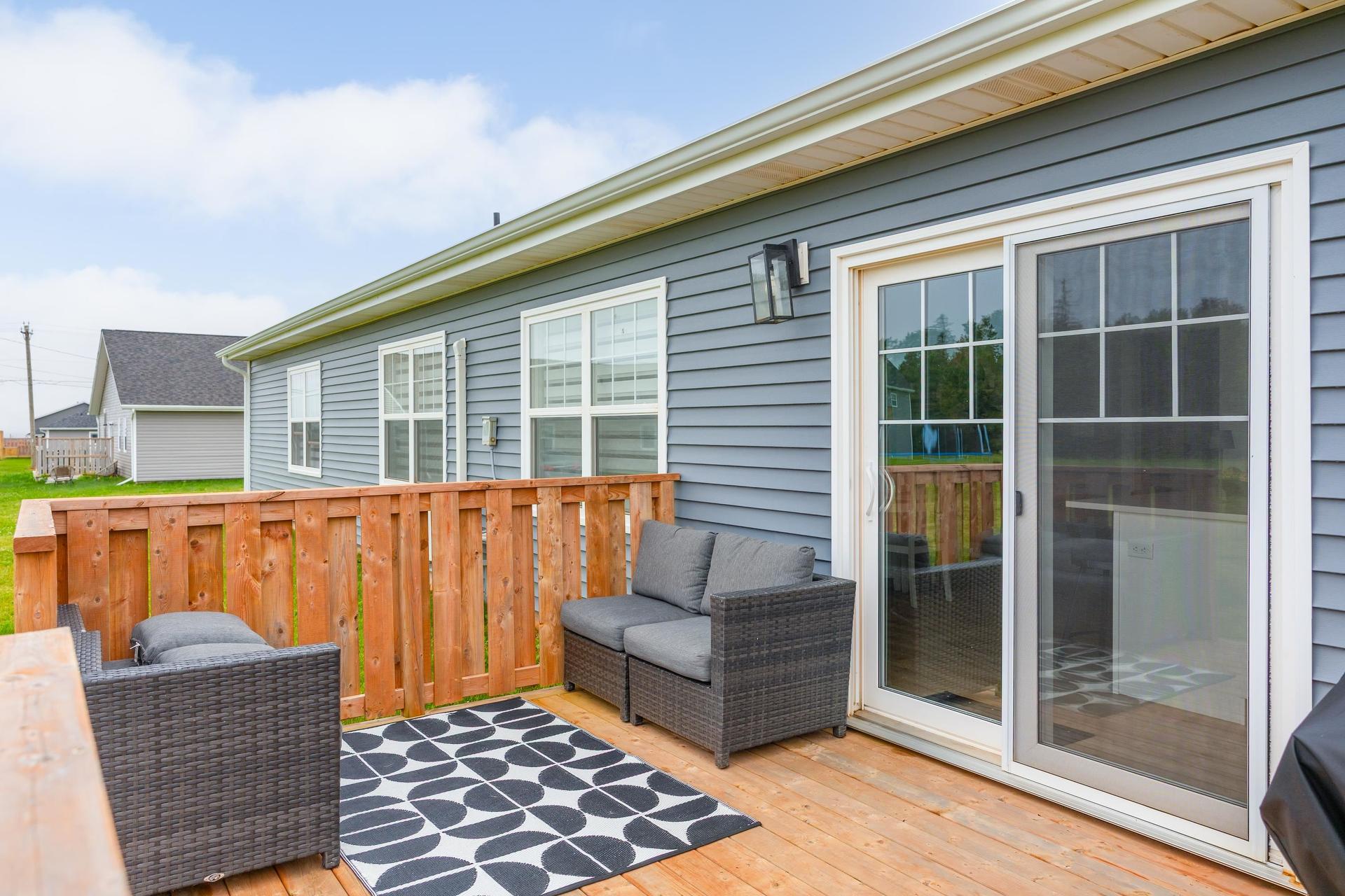 106 Kindred Avenue, Charlottetown, PE - Outdoor With Deck Patio Veranda With Exterior