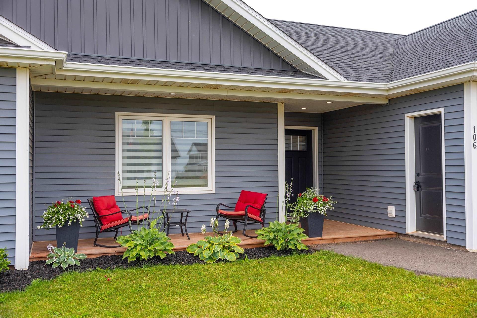 106 Kindred Avenue, Charlottetown, PE - Outdoor With Deck Patio Veranda With Exterior