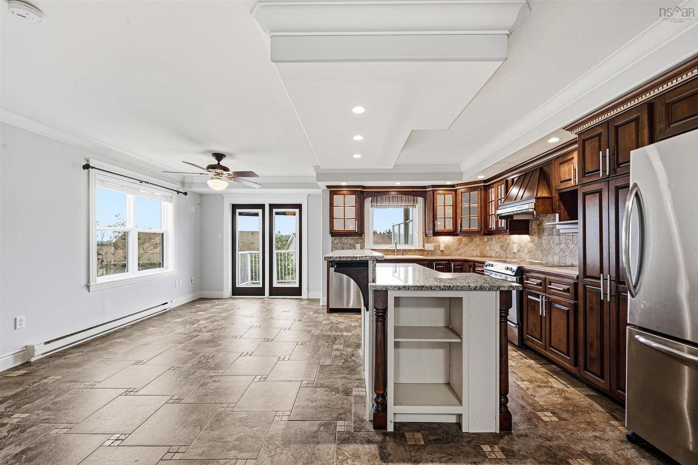 70 Bosun Run, Halifax, NS - Indoor Photo Showing Kitchen With Upgraded Kitchen