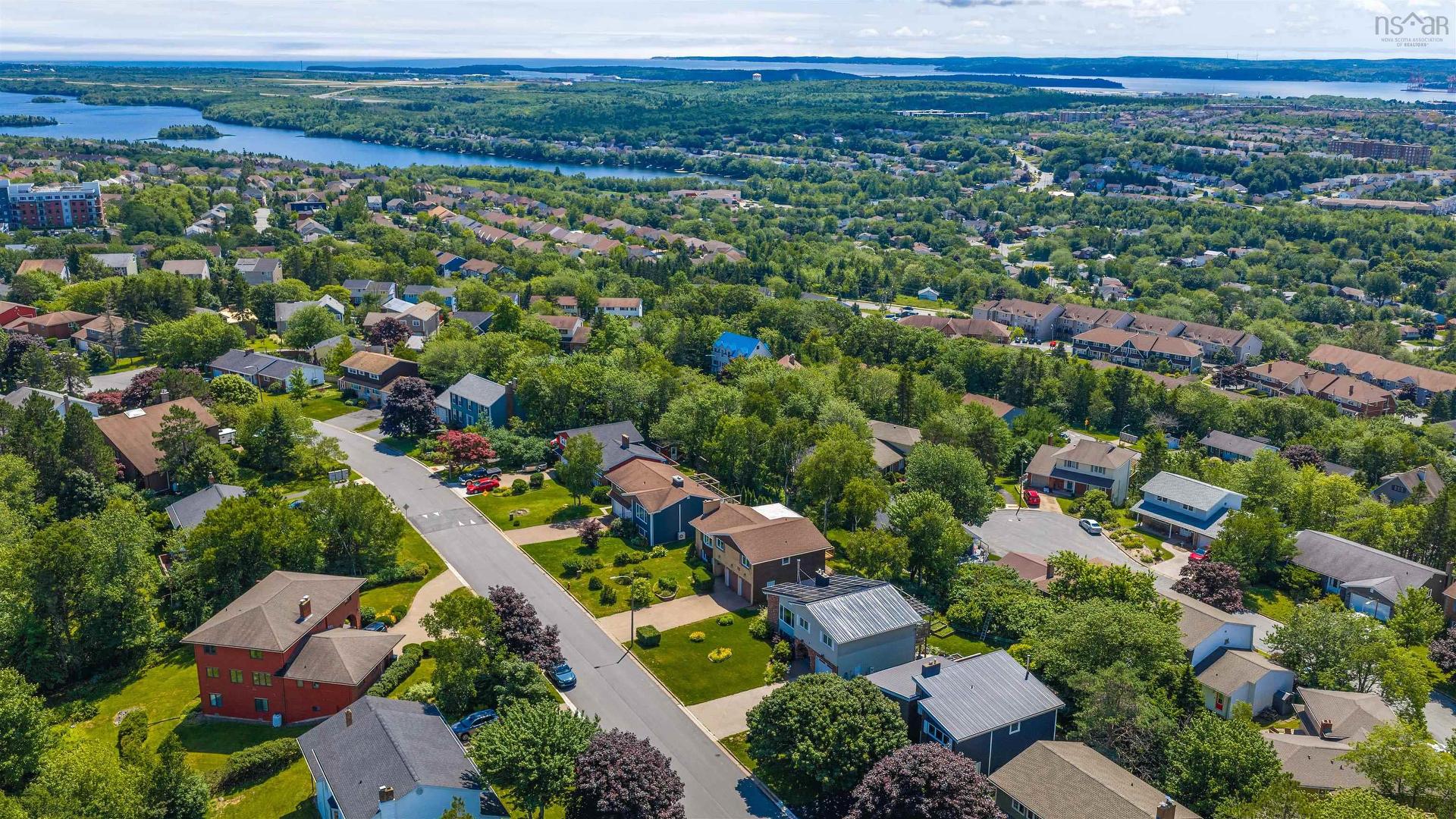 19 Bayswater Road, Dartmouth, NS