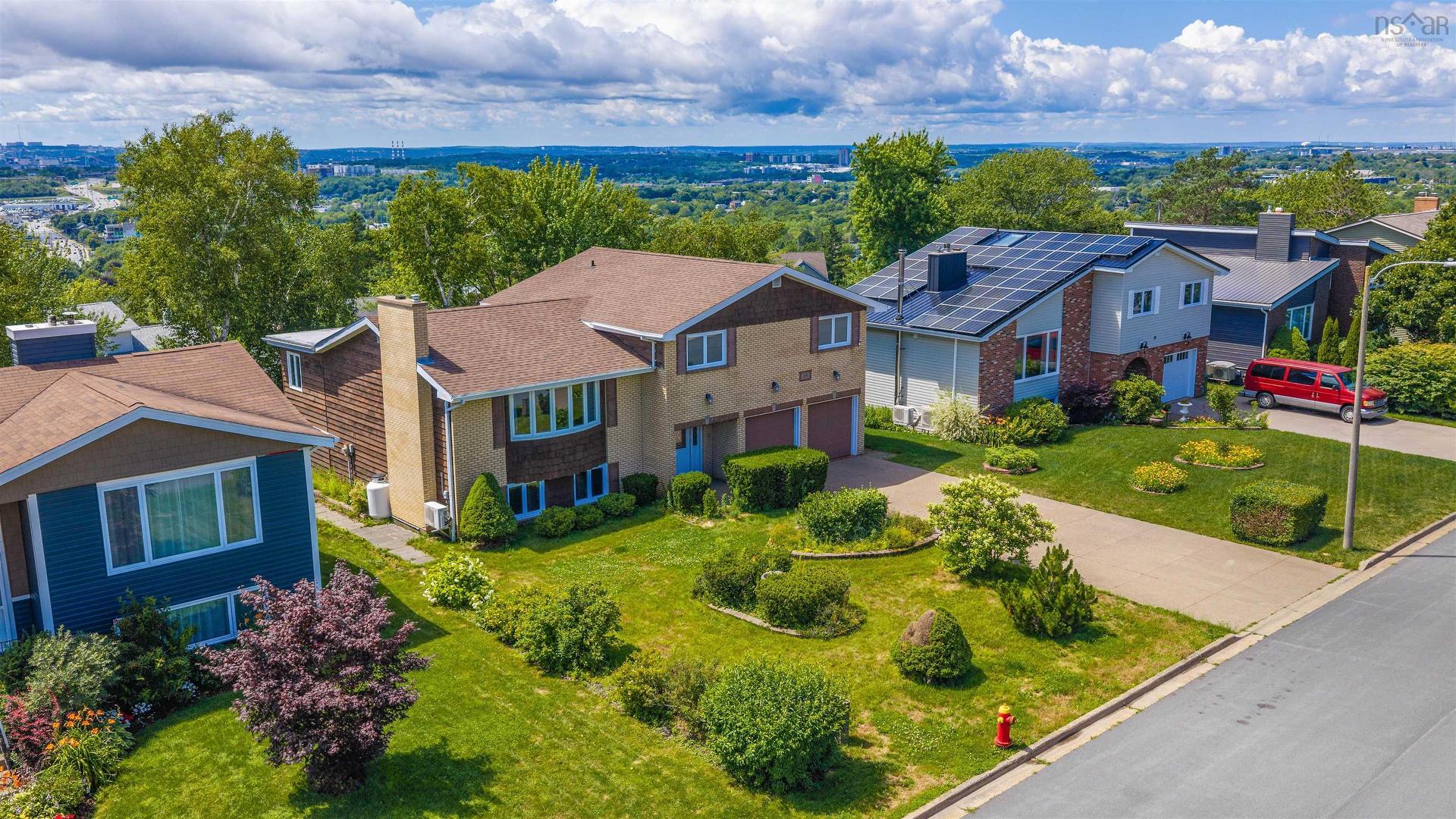 19 Bayswater Road, Dartmouth, NS