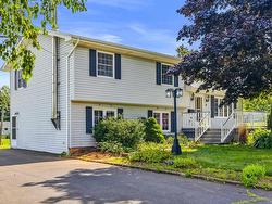 6 Millbrook Drive Stratford, PE C1B 1X8