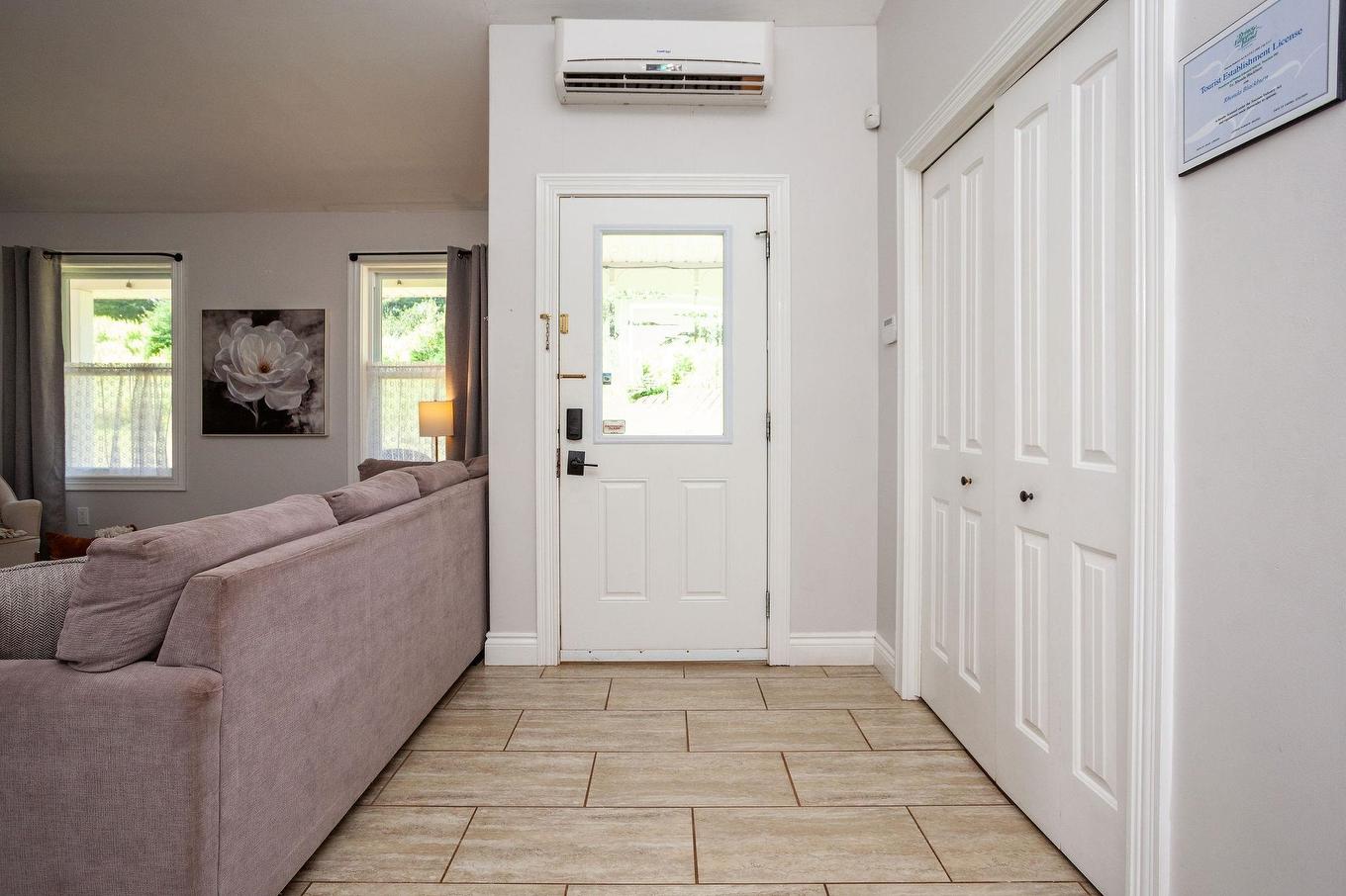 22 170 Schoolhouse Lane, Stanley Bridge, PE - Indoor Photo Showing Other Room