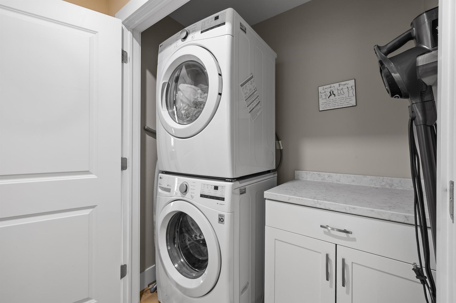 74 Mill Pond Lane, Cornwall, PE - Indoor Photo Showing Laundry Room