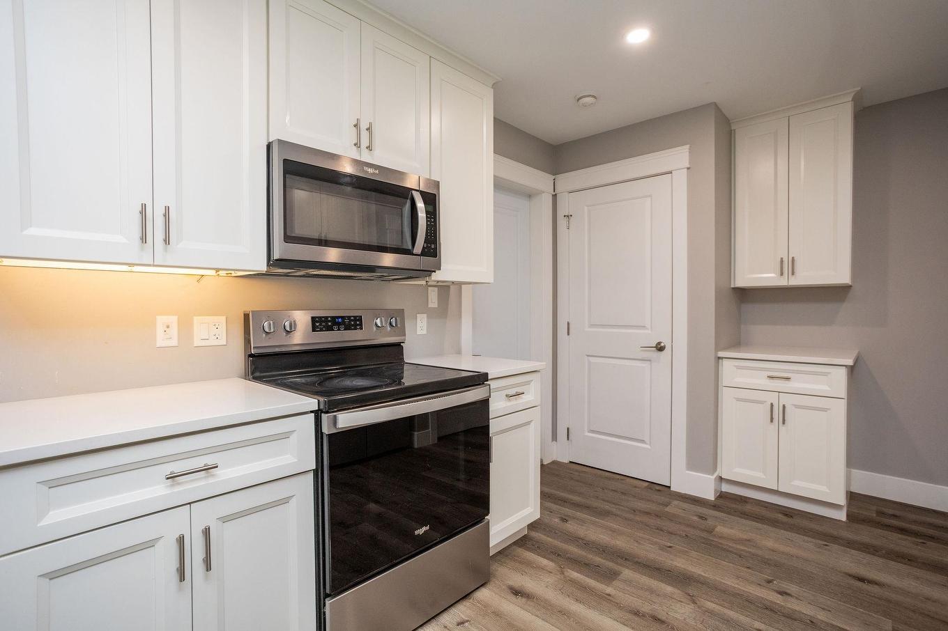 29 Alice Avenue, Charlottetown, PE - Indoor Photo Showing Kitchen