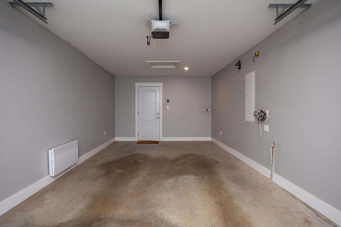 29 Alice Avenue, Charlottetown, PE - Indoor