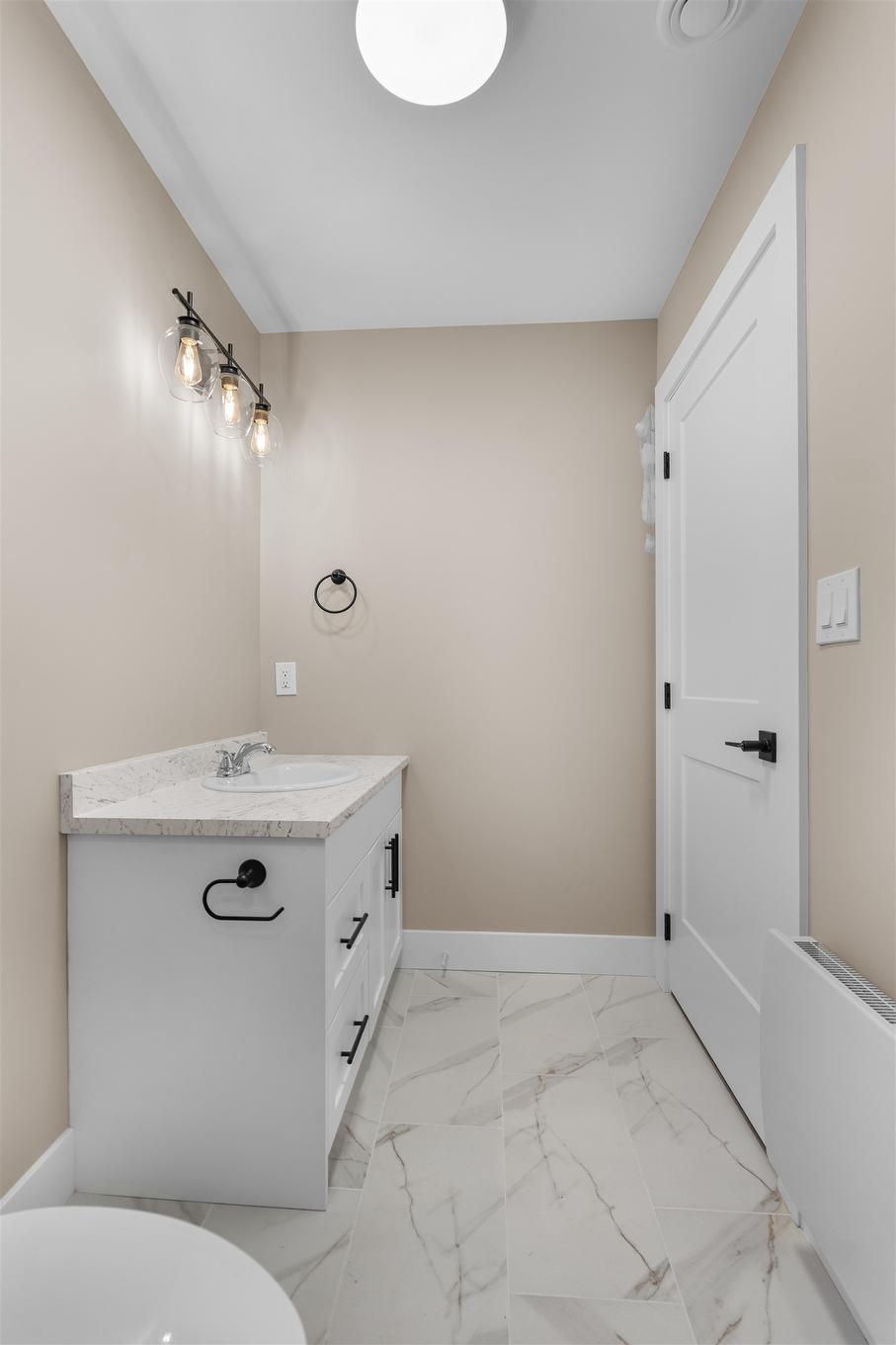29 Loggie Drive, Summerside, PE - Indoor Photo Showing Bathroom