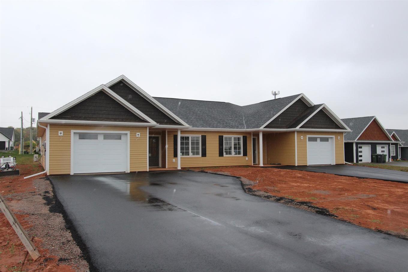 29 Loggie Drive, Summerside, PE - Outdoor With Facade