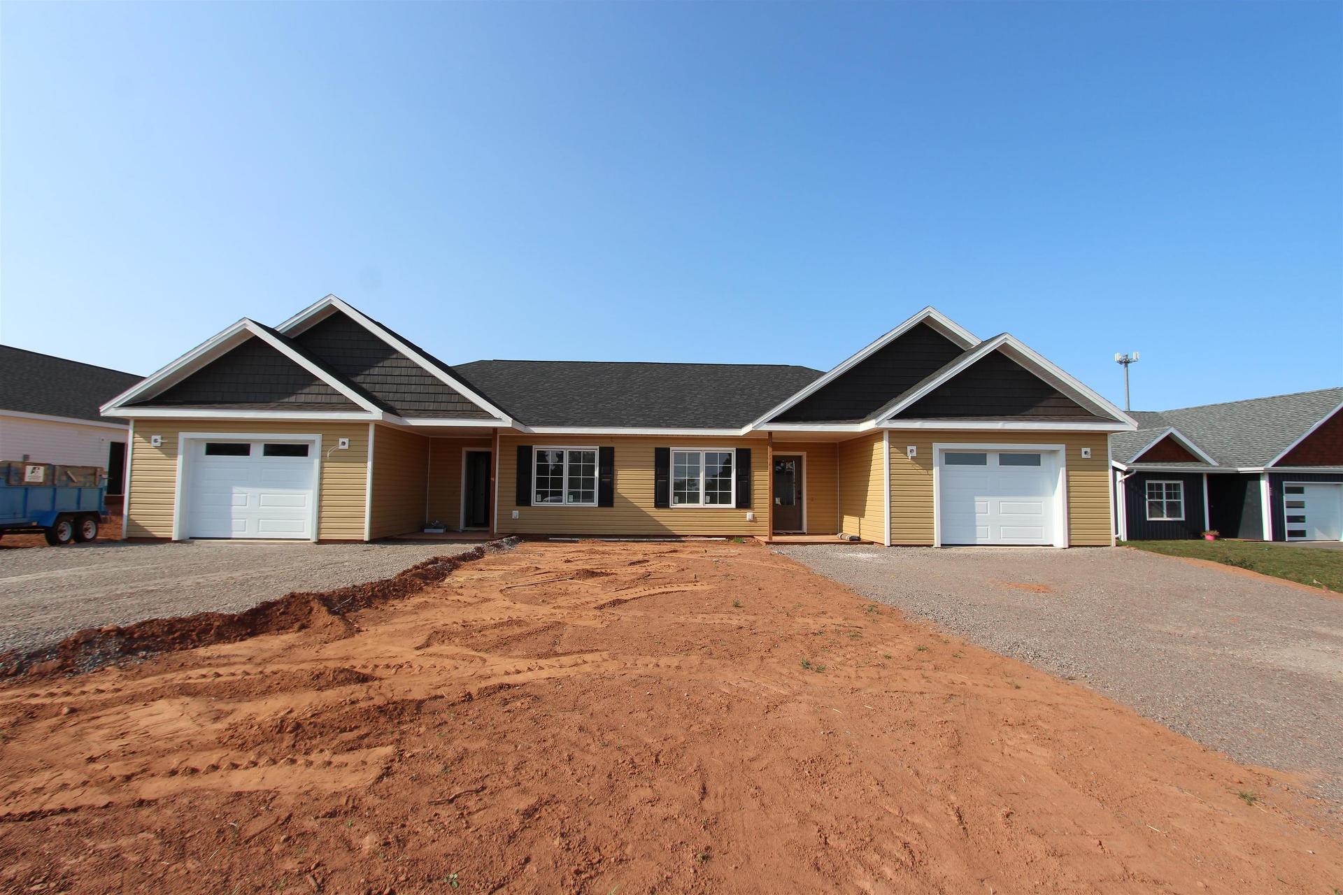 29 Loggie Drive, Summerside, PE - Outdoor With Facade