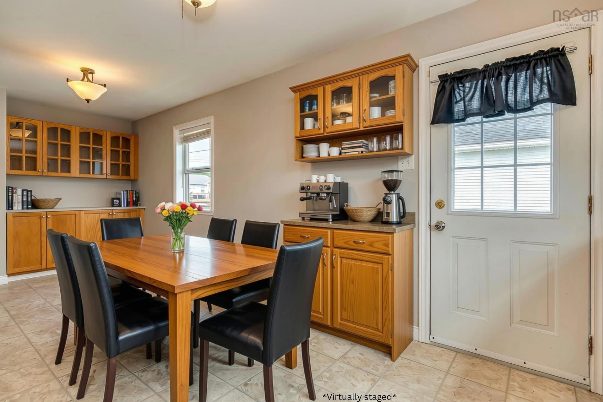 1 Jeep Crescent, Eastern Passage, NS - Indoor Photo Showing Dining Room