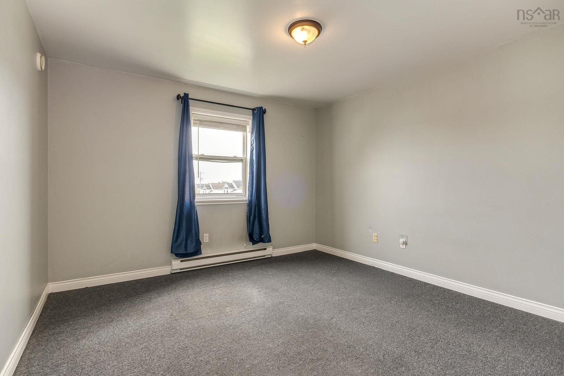 1 Jeep Crescent, Eastern Passage, NS - Indoor Photo Showing Other Room