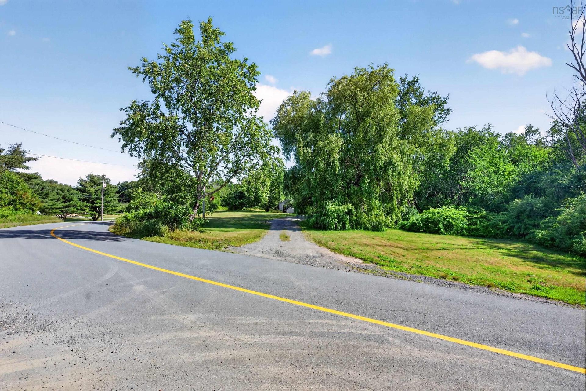 82 Cemetery Road, Hants County, NS - Outdoor