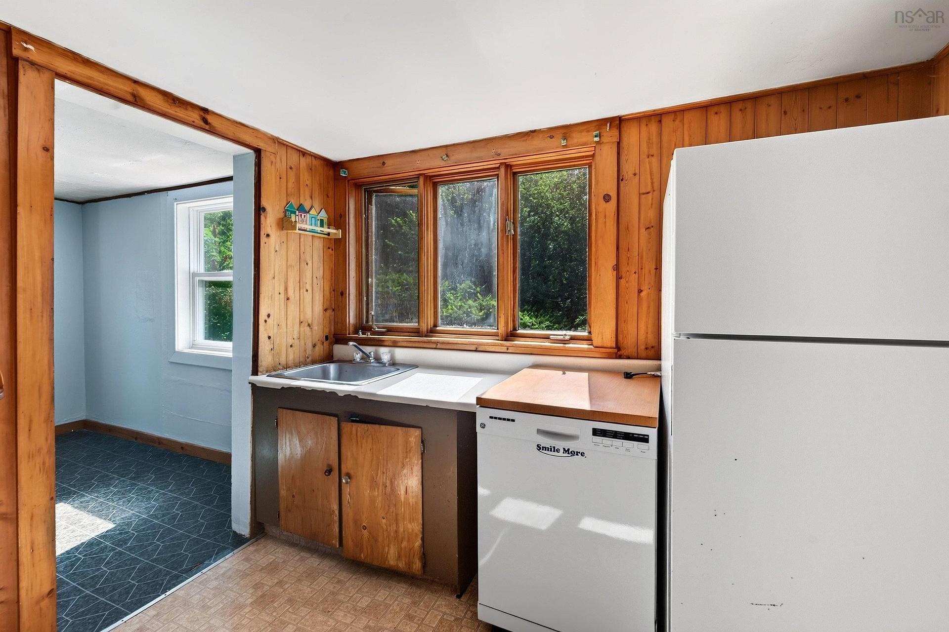 82 Cemetery Road, Hants County, NS - Indoor Photo Showing Kitchen