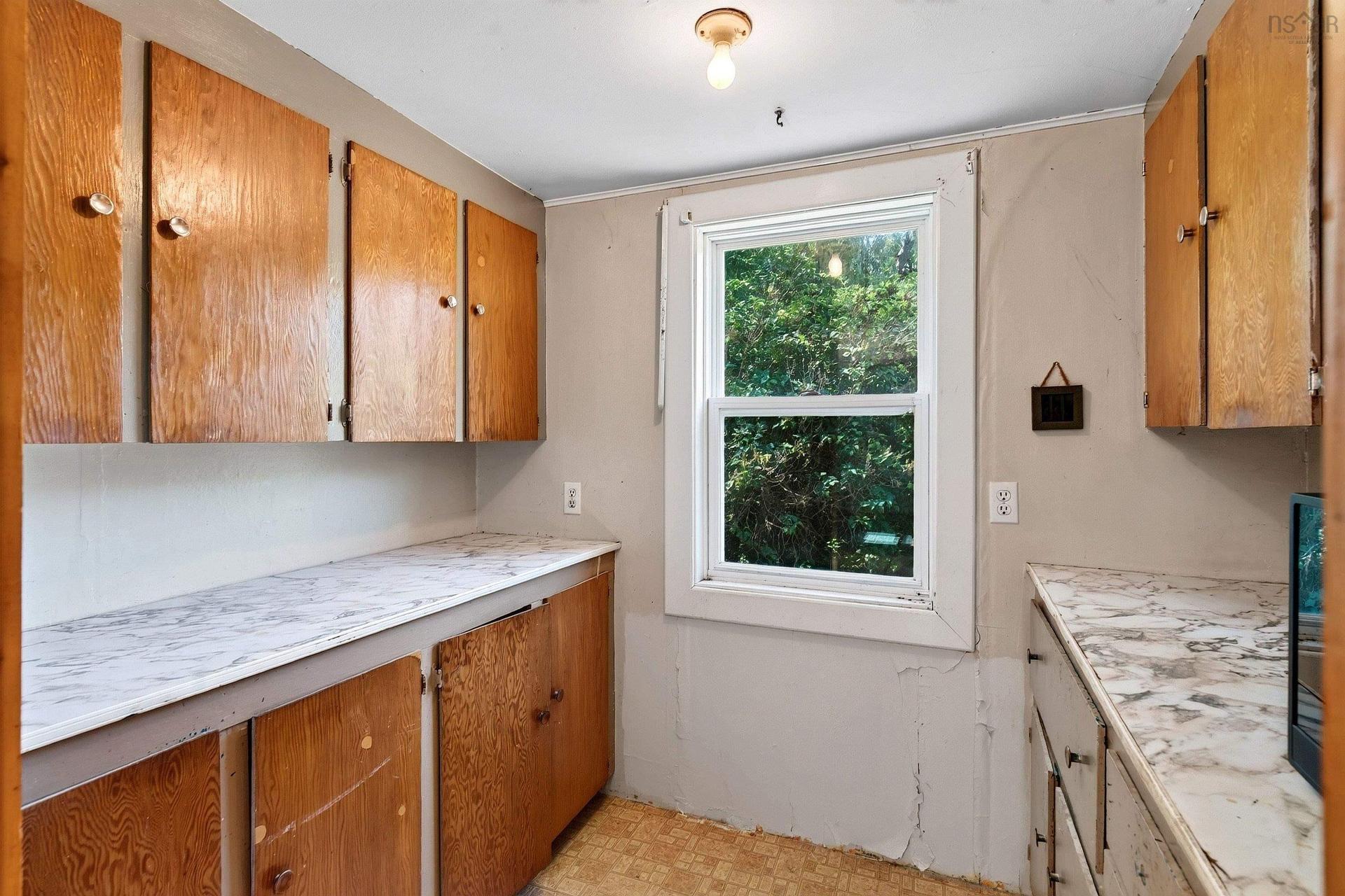 82 Cemetery Road, Hants County, NS - Indoor Photo Showing Kitchen