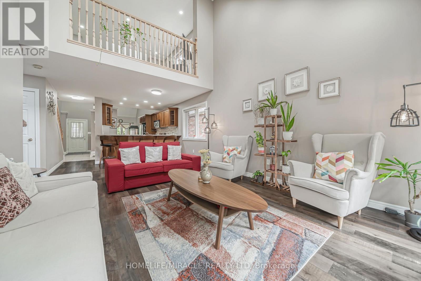 93 Lynch Circle, Guelph, ON - Indoor Photo Showing Living Room