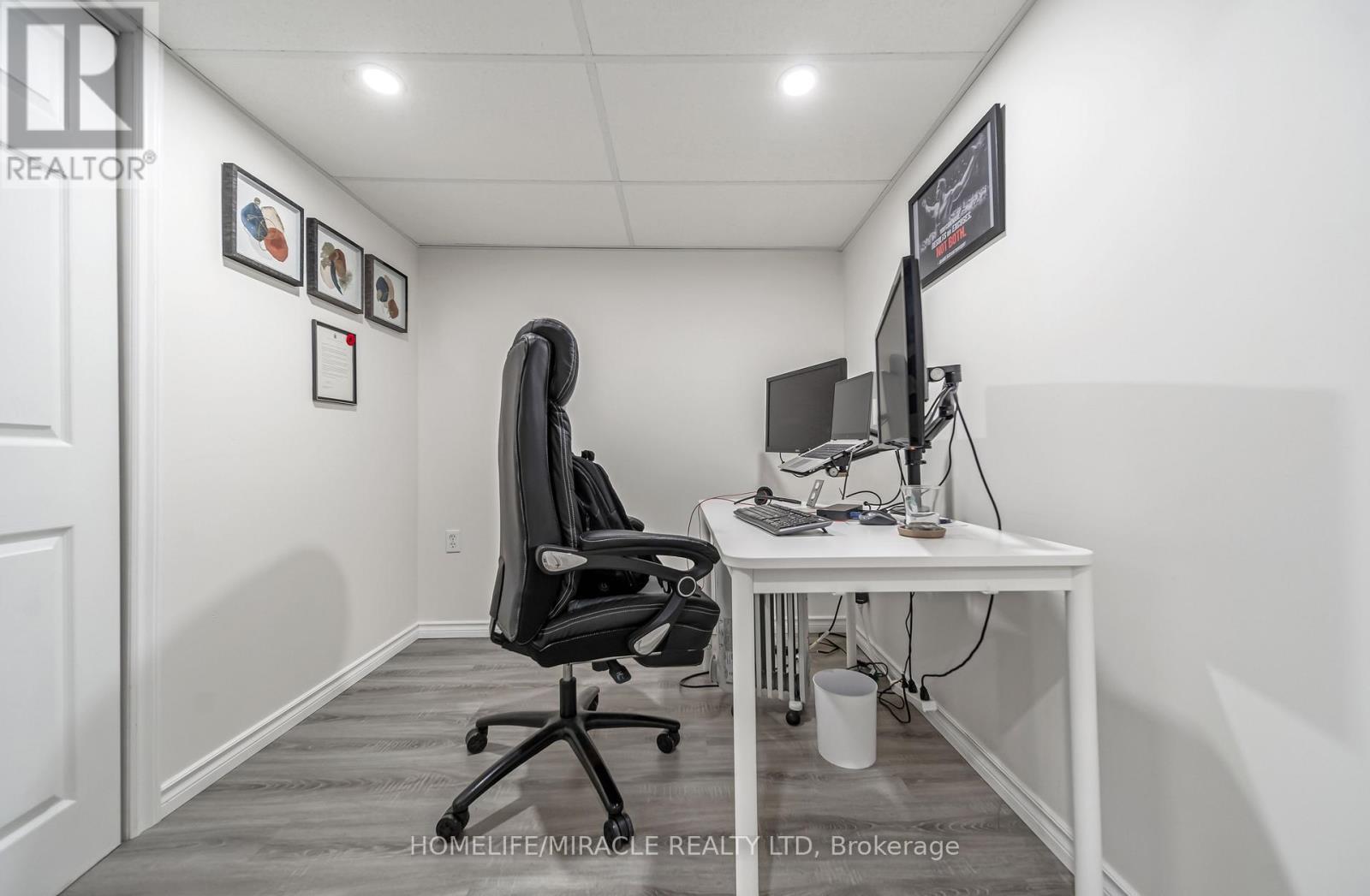 93 Lynch Circle, Guelph, ON - Indoor Photo Showing Office
