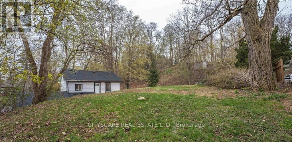 14 Mount Elgin Street, Brant, ON - Outdoor