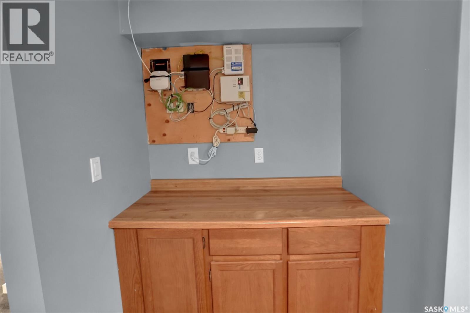 87 Hastings Crescent, Regina, SK - Indoor Photo Showing Other Room