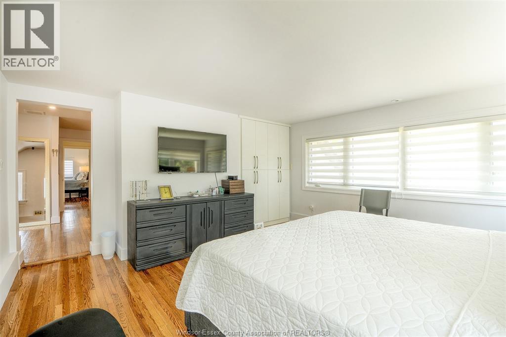 777 Front Road North, Amherstburg, ON - Indoor Photo Showing Bedroom