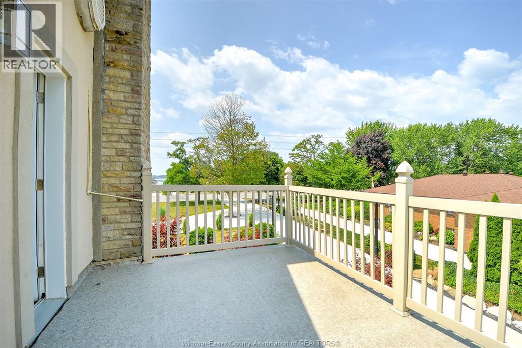 777 Front Road North, Amherstburg, ON - Outdoor